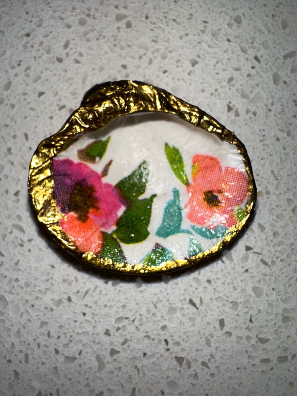 Mini decoupage shell